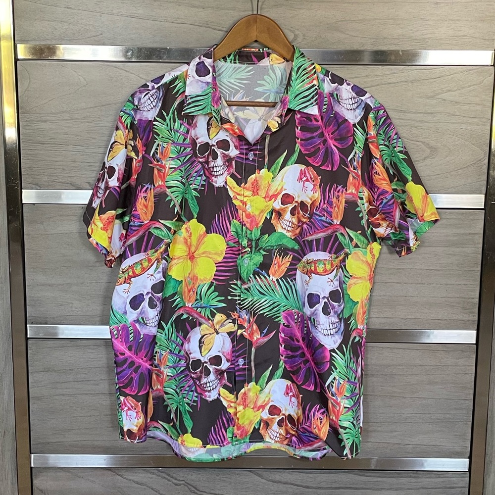 Tropical Skull Print Button Down